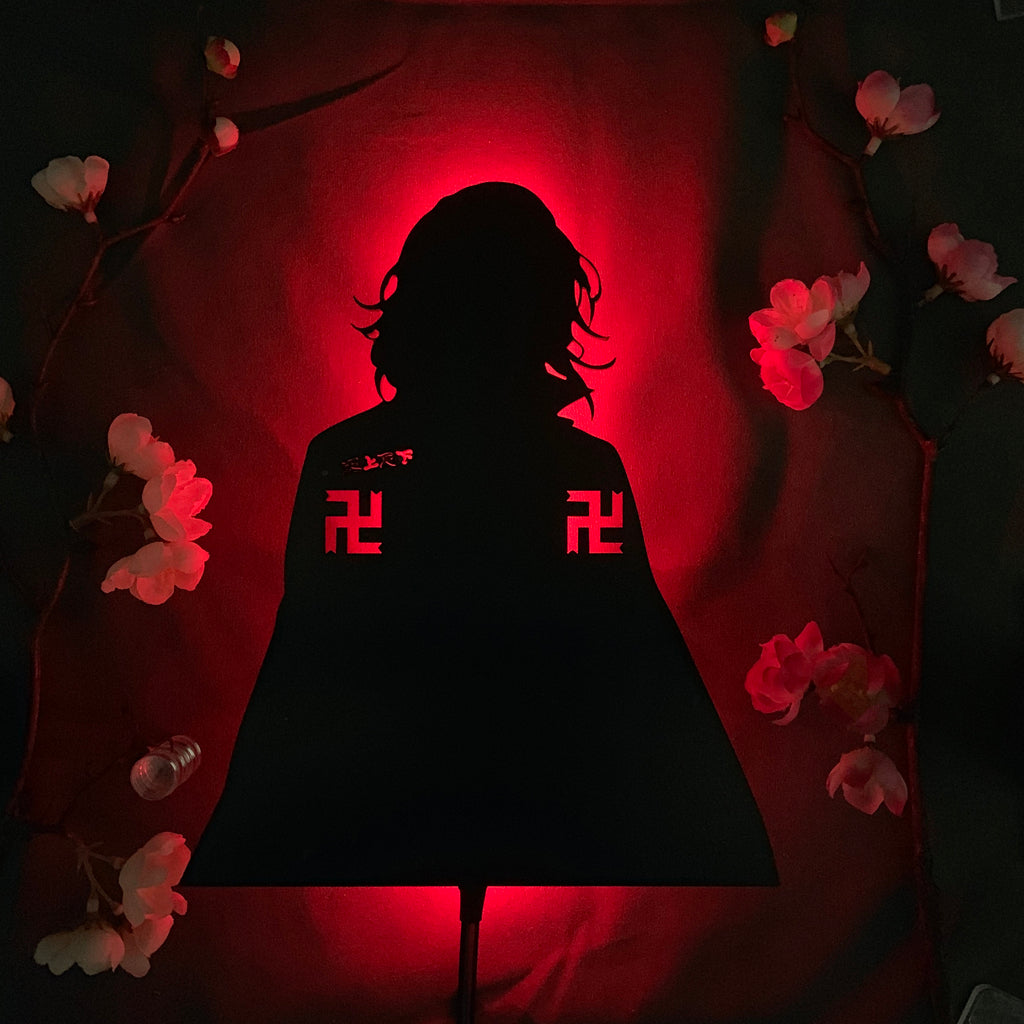 Tokyo Revengers Mikey anime silhouette light